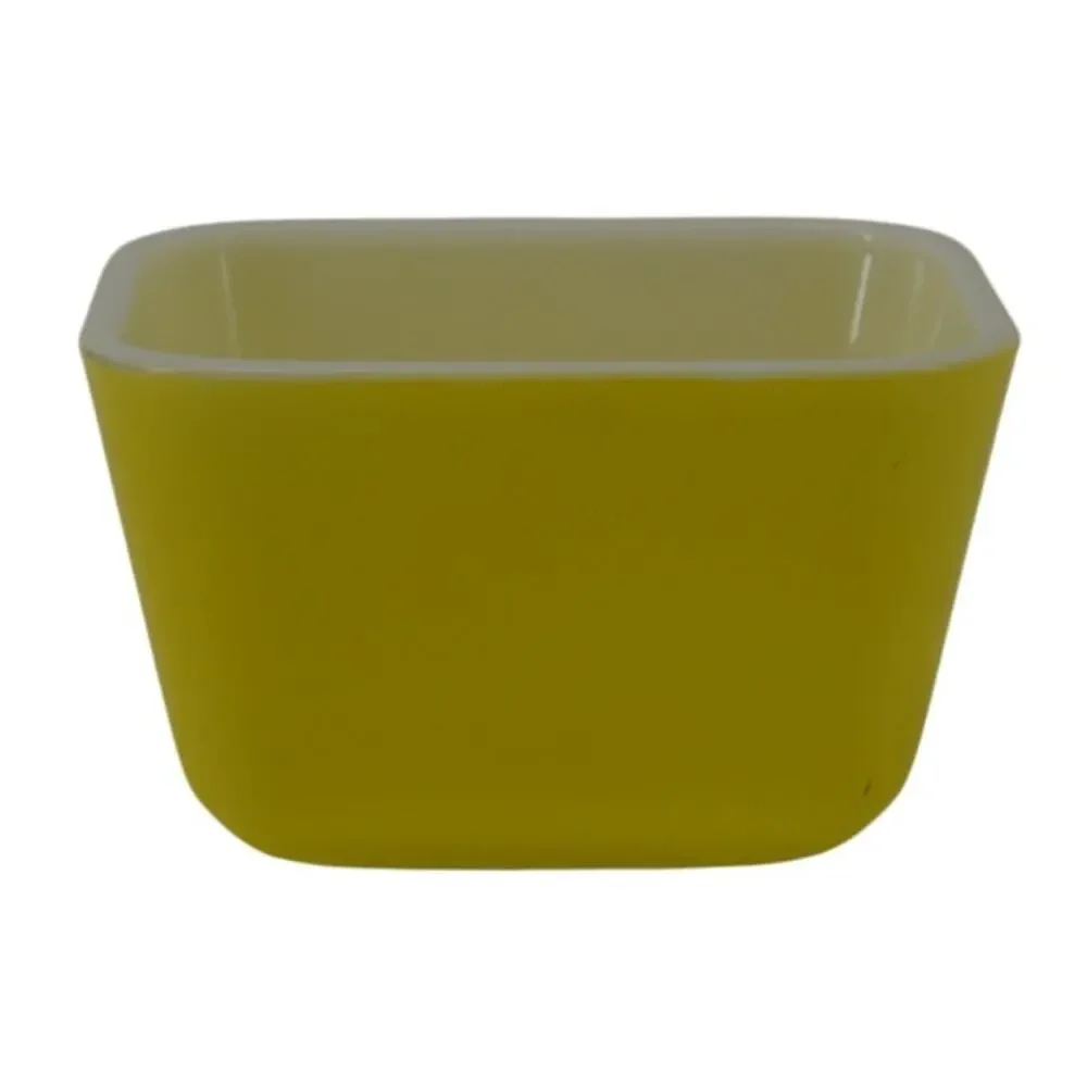 Vintage PYREX Refrigerator Dish Yellow 501 B Fridgie Cottage